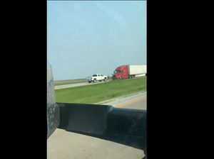 Berita Populer: Lawan Arah Tanpa Contraflow, Ibu Ketinggalan saat Mudik