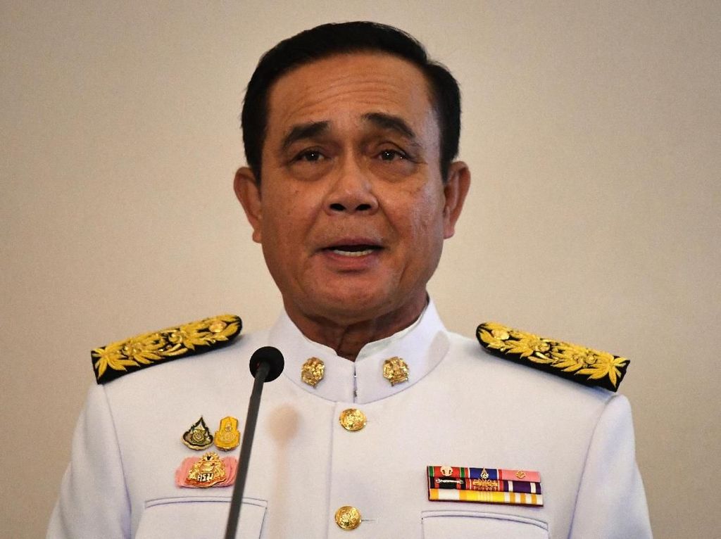 Pemimpin Junta Militer Prayuth Chan-O-Cha Resmi Menjadi PM Thailand Pemimpin Junta Militer Prayuth Chan-O-Cha Resmi Menjadi PM Thailand
