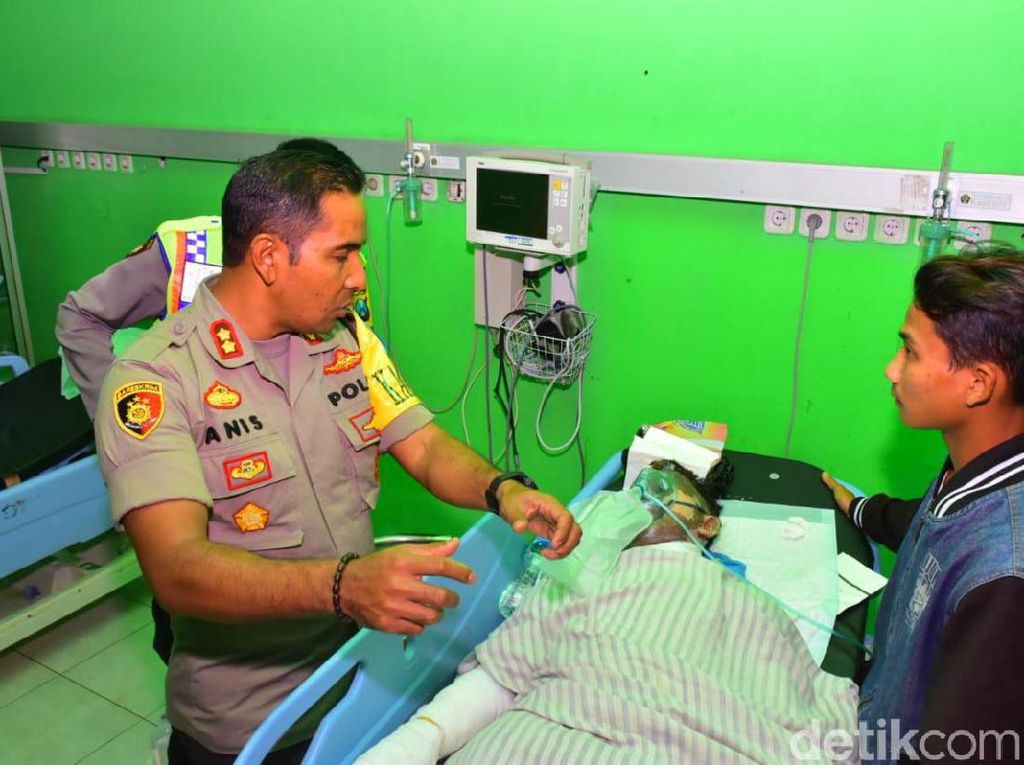 Bocah Korban Ledakan Kantong Plastik di Blitar Akhirnya Meninggal Bocah Korban Ledakan Kantong Plastik di Blitar Akhirnya Meninggal