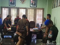 Dikhawatirkan Melarikan Diri, Lima Pengurus YKP Surabaya Dicekal