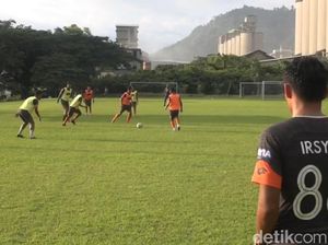 Misi Semen Padang Raih Kemenangan Perdana Saat Menjamu Badak Lampung Misi Semen Padang Raih Kemenangan Perdana Saat Menjamu Badak Lampung