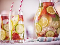 Catat! 5 Minuman Sehat dan Menyegarkan buat Alternatif Soda