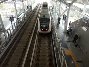 Beda Rute LRT Jakarta Versi Ahok dan Anies Beda Rute LRT Jakarta Versi Ahok dan Anies