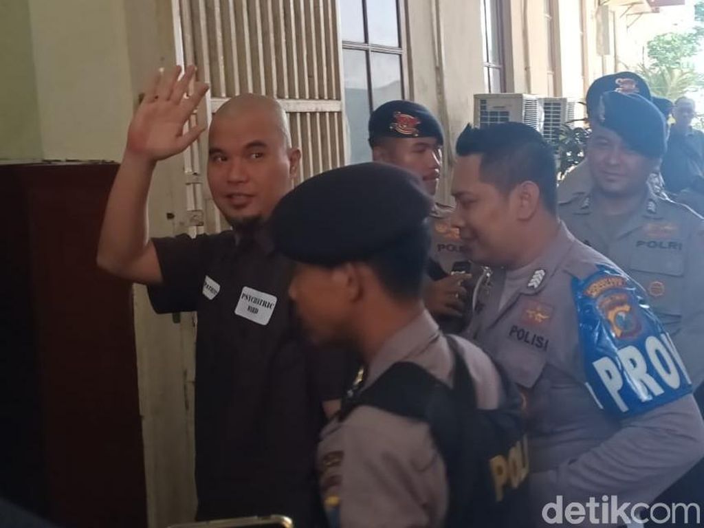 Jaksa Sebut Perlu Persiapan Mengembalikan Ahmad Dhani ke LP Cipinang Jaksa Sebut Perlu Persiapan Mengembalikan Ahmad Dhani ke LP Cipinang