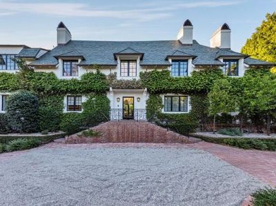 Rumah Adam Levine Dibanderol Rp 665 M, Minat?