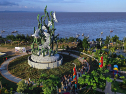 Makin Cantik, Pesisir Surabaya Jadi Destinasi Liburan Favorit