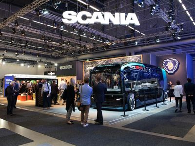 Bus Masa Depan Scania Kece Abis!