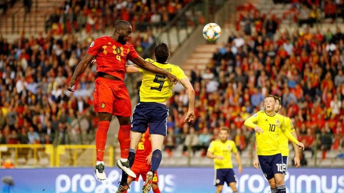 Romelu Lukaku dua gol, Belgia hantam Skotlandia 3-0 (John Sibley/Reuters) Romelu Lukaku dua gol, Belgia hantam Skotlandia 3-0 (John Sibley/Reuters)
