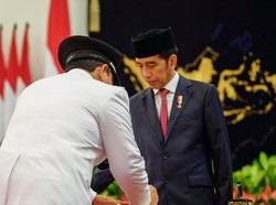 Gubernur Lampung Arinal Djunaidi Resmi Dilantik Jokowi