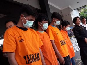 Satu DPO Pembakar Remaja hingga Tewas di Bekasi Menyerahkan Diri Satu DPO Pembakar Remaja hingga Tewas di Bekasi Menyerahkan Diri