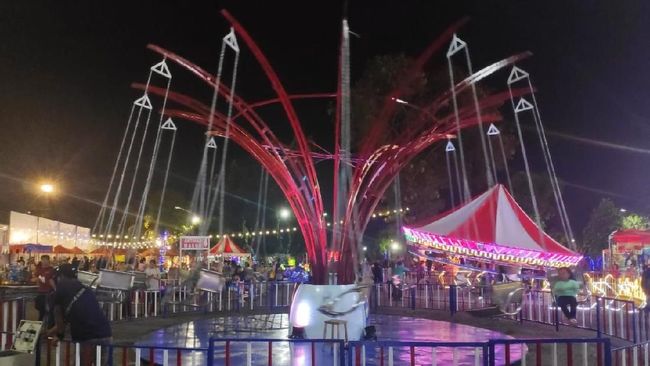 Pengelola Nyatakan Aman, Komidi Putar di PRJ Kemayoran Kembali Beroperasi Pengelola Nyatakan Aman, Komidi Putar di PRJ Kemayoran Kembali Beroperasi