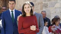 Seperti Kate Middleton, Ratu Spanyol Juga Suka Pakai Baju Daur Ulang
