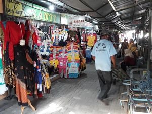 Mangkraknya Proyek Pasar Klewer Timur yang Bikin Jokowi Digugat