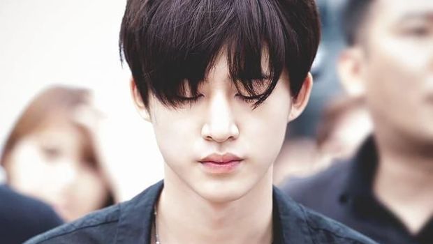 B.I iKON