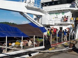 Kapal Navigasi Dikerahkan Angkut Penumpang di Papua Barat