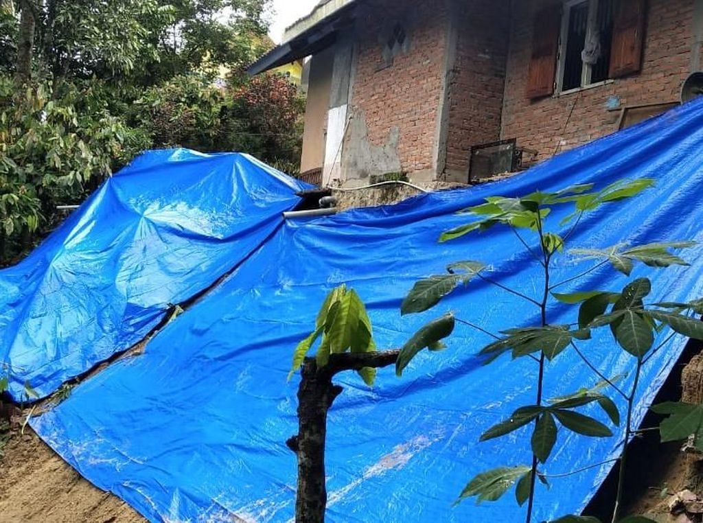Longsor di Sawahlunto Sumbar, 30 Rumah Terdampak Longsor di Sawahlunto Sumbar, 30 Rumah Terdampak