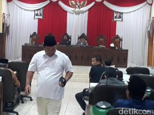 Bupati Bojonegoro ke Inggris, Rapat Paripurna Diwarnai Walk Out