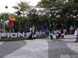 Belum Sebulan Dibuka, Taman Lampion Tegalega Ditutup Sementara Belum Sebulan Dibuka, Taman Lampion Tegalega Ditutup Sementara