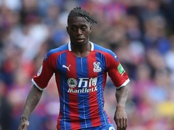 Pesan untuk Wan-Bissaka: Jangan Buru-buru Terima Lamaran Man United