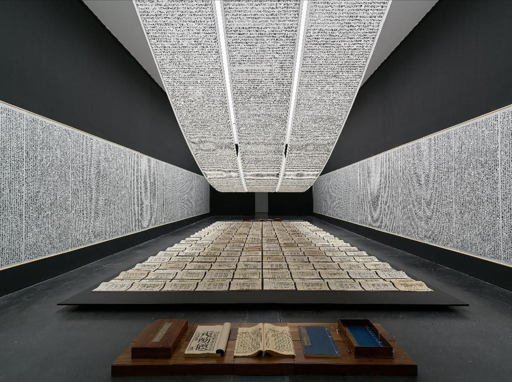 Perdana! Museum MACAN Hadirkan Pameran Tunggal Perupa Asal Tiongkok Xu Bing Perdana! Museum MACAN Hadirkan Pameran Tunggal Perupa Asal Tiongkok Xu Bing