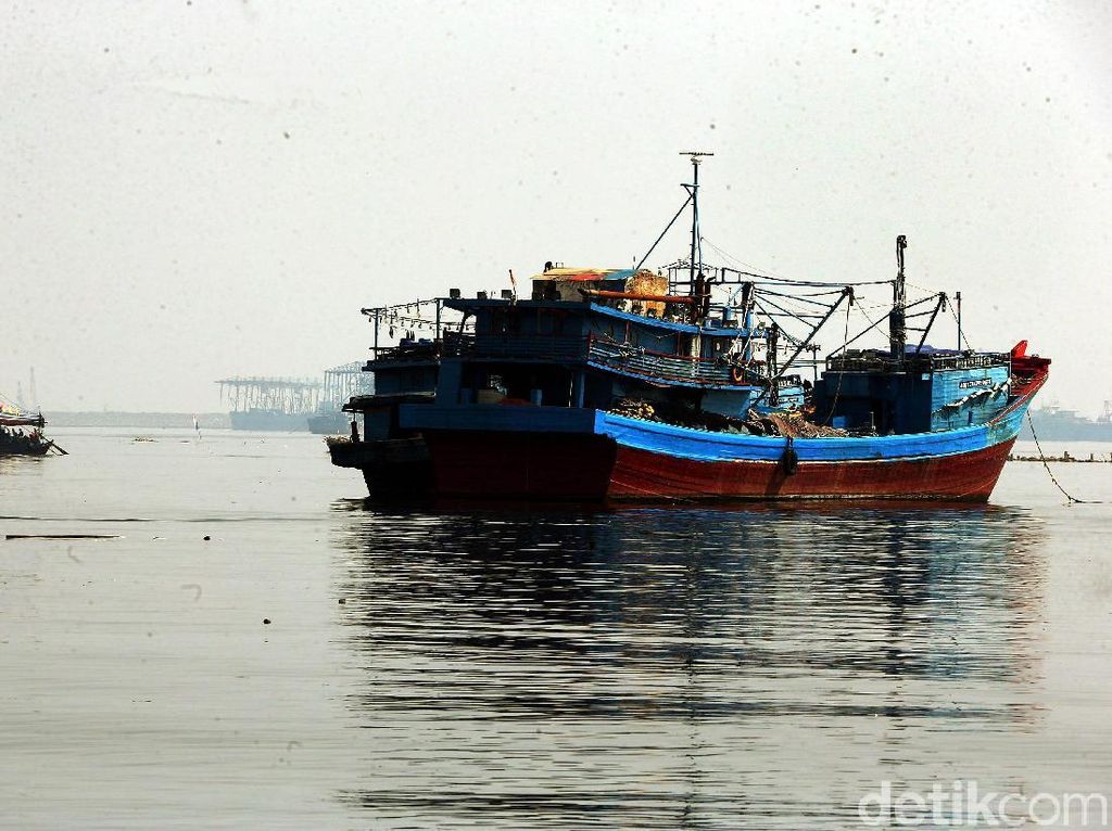 Kapal Kecil Bisa Tersambung Internet Pantau Logistik hingga Komunikasi Kapal Kecil Bisa Tersambung Internet Pantau Logistik hingga Komunikasi
