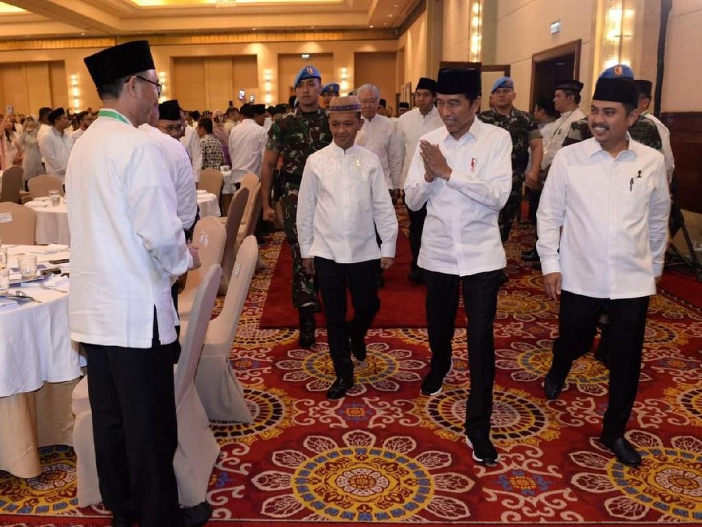 Pengusaha Tagih Janji Jokowi Turunkan Tarif Pajak Pengusaha Tagih Janji Jokowi Turunkan Tarif Pajak