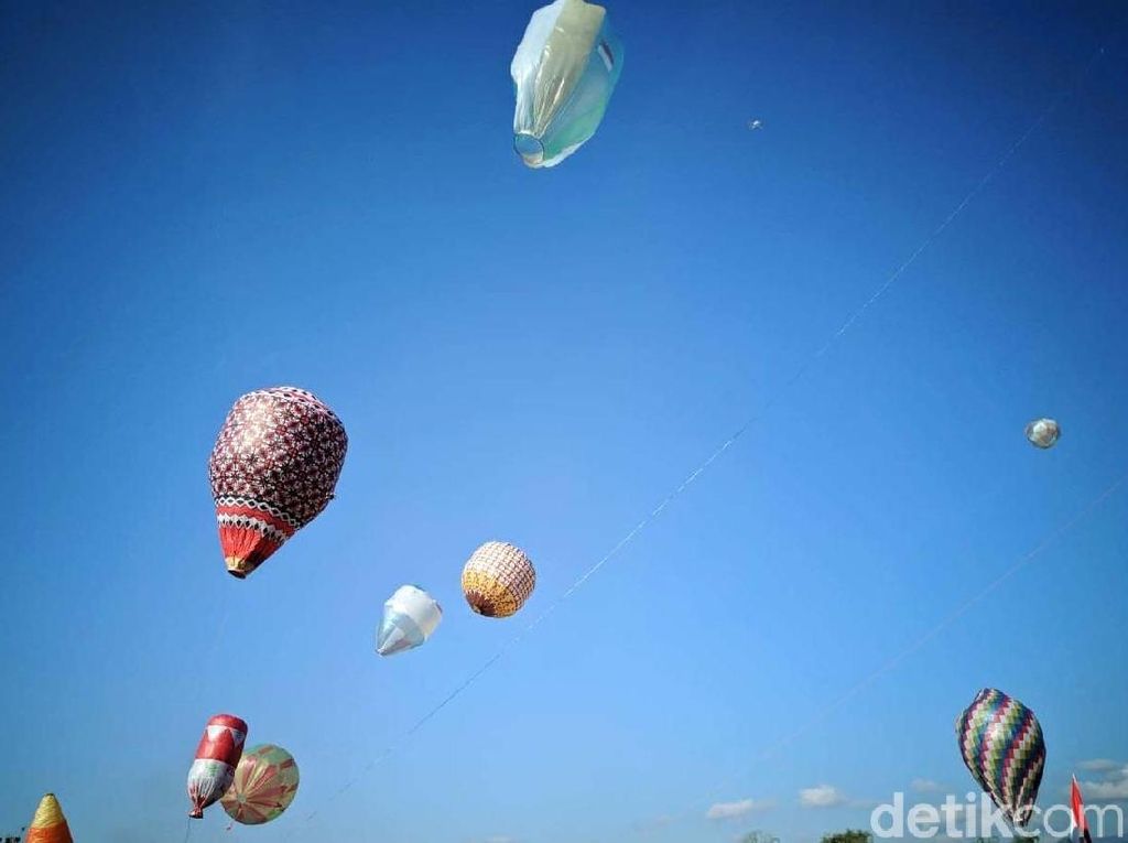 Awas! Nekat Terbangkan Balon Udara Bisa Didenda Rp 500 Juta Hingga Penjara