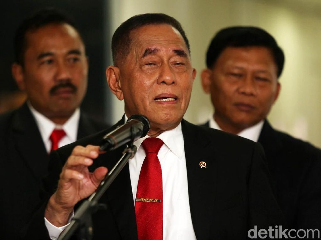 Menhan Pastikan Kopassus Aktif Tak Terlibat Kerusuhan 22 Mei Menhan Pastikan Kopassus Aktif Tak Terlibat Kerusuhan 22 Mei