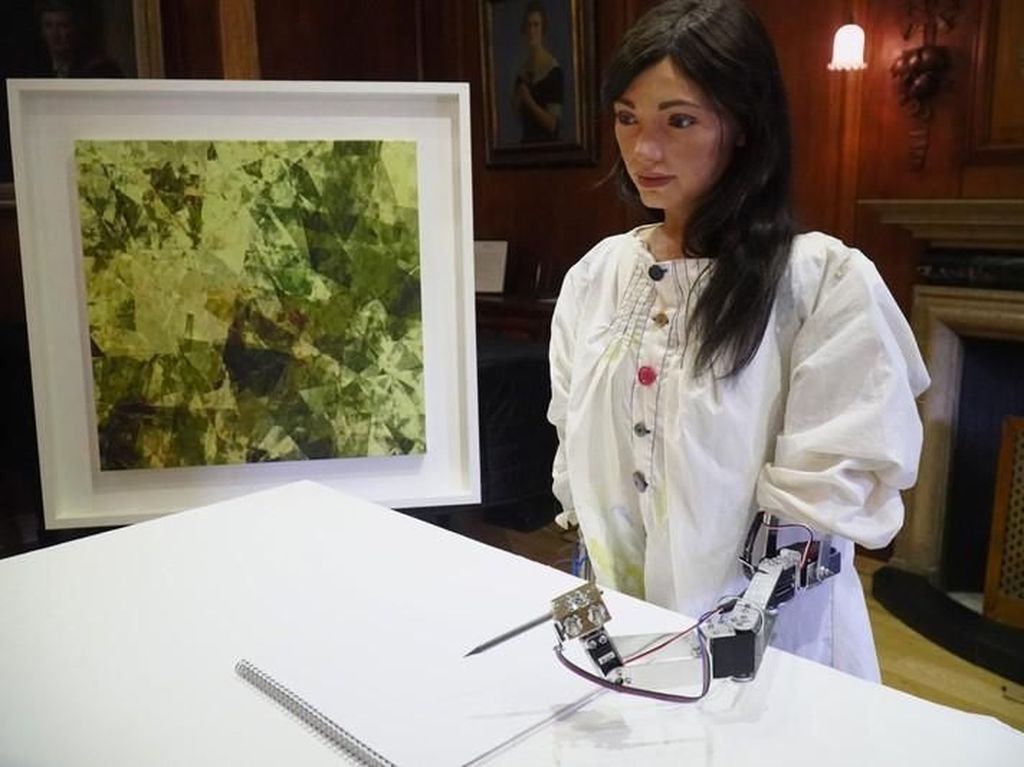 Aneh tapi Nyata! Seniman Robot Pertama Gelar Pameran Tunggal Aneh tapi Nyata! Seniman Robot Pertama Gelar Pameran Tunggal