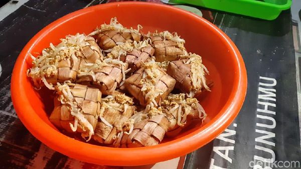 10 Nama Makanan Indonesia Dianggap Aneh oleh Netizen, Ada Kupat Jembut