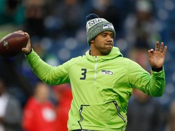 Atlet American football lainnya, Russell Wilson, menempati urutan keenam dengan pendapatan 89,5 juta dollar AS (Rp 1,274 triliun). Foto: Otto Greule Jr/Getty Images