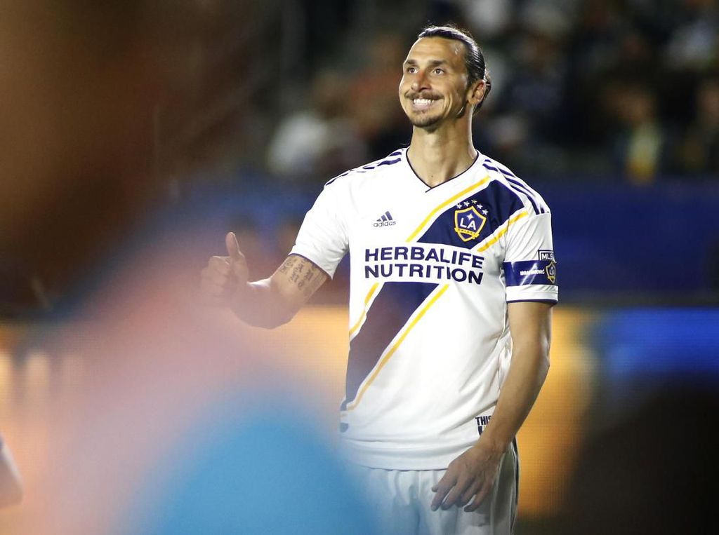 Ibrahimovic Patahkan Rekor Gaji di MLS Ibrahimovic Patahkan Rekor Gaji di MLS