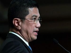 Terang-terangan Berkhianat pada Anwar Ibrahim, Wakil Ketua PKR Dipecat