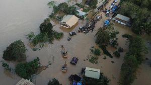 Potret Udara Banjir Besar yang Putuskan Jalan Trans Sulawesi