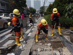 Ferdinand PD Protes Pelebaran Trotoar Cikini: Jalan Makin Sempit!
