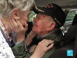 So Sweet! Pasangan yang Terpisah Saat Perang, Bertemu Lagi Setelah 75 Tahun