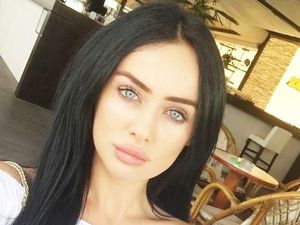 Miris, Model Cantik Dipukuli Pacarnya karena Dituduh Menggoda Pria Lain Miris, Model Cantik Dipukuli Pacarnya karena Dituduh Menggoda Pria Lain