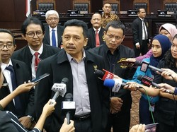 Pastikan Kesiapan di MK, Hakim Konstitusi Cek Ruang Sidang