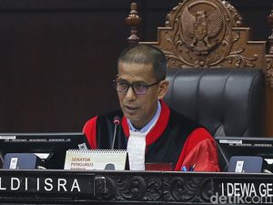 UU TNI Banyak Digugat, Hakim Saldi Isra: Baru Pertama dalam Sejarah MK UU TNI Banyak Digugat, Hakim Saldi Isra: Baru Pertama dalam Sejarah MK