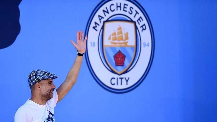 Pep Guardiola diklaim bakal istirahat melatih jika Man City juara Liga Champions (Nathan Stirk/Getty Images) Pep Guardiola diklaim bakal istirahat melatih jika Man City juara Liga Champions (Nathan Stirk/Getty Images)