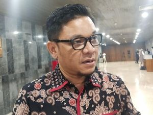 Polemik Tunawisma di Thamrin, Golkar Soroti Koordinasi Risma-Dinsos DKI Polemik Tunawisma di Thamrin, Golkar Soroti Koordinasi Risma-Dinsos DKI