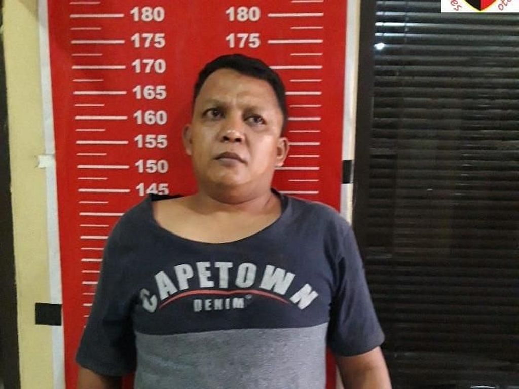 Masih Diperiksa Polisi, Mulut Pencuri Mobil Damkar Bau Minuman Alkohol Masih Diperiksa Polisi, Mulut Pencuri Mobil Damkar Bau Minuman Alkohol