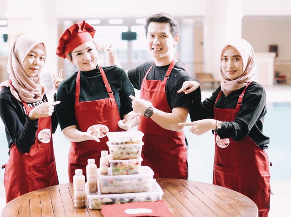 Andalkan GrabExpress, Bisnis Asinan Buah Ini Tumbuh 80 Persen Andalkan GrabExpress, Bisnis Asinan Buah Ini Tumbuh 80 Persen