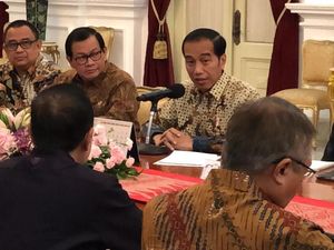 Demi Tendangan Perekonomian, Jokowi Minta Saran Pengusaha Demi Tendangan Perekonomian, Jokowi Minta Saran Pengusaha