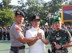 Ridwan Kamil Minta Warga Jabar Tunggu di Rumah tak Usah ke MK