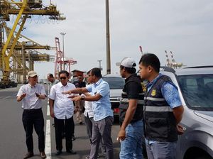 Indonesia Kirim Balik 5 Kontainer Sampah ke AS Indonesia Kirim Balik 5 Kontainer Sampah ke AS