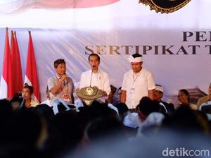 Absen Saat Kampanye, Jokowi Kini Kembali Bagi-bagi Sepeda ke Warga Absen Saat Kampanye, Jokowi Kini Kembali Bagi-bagi Sepeda ke Warga