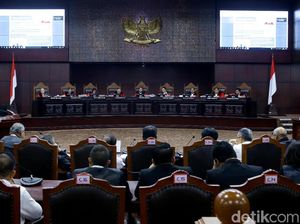 Jawab Gugatan Ponakan Prabowo, KPU: Tak Ada Pengurangan Suara Jawab Gugatan Ponakan Prabowo, KPU: Tak Ada Pengurangan Suara