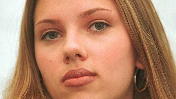Potret Scarlett Johansson saat Usia 17 Tahun, Sudah Cantik dari Remaja