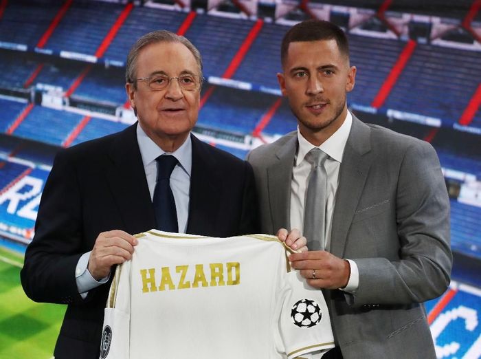 Eden Hazard kabarnya sudah meminta nomor punggung 23 ke Real Madrid (Sergio Perez/REUTERS) Eden Hazard kabarnya sudah meminta nomor punggung 23 ke Real Madrid (Sergio Perez/REUTERS)